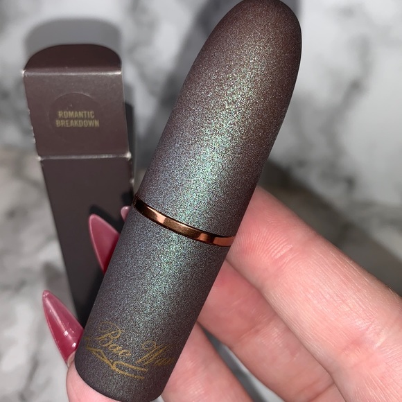 NIB ROMANTIC BREAKDOWN BAO BAO WAN X MAC Lustre Lipstick MAC - Picture 4 of 17